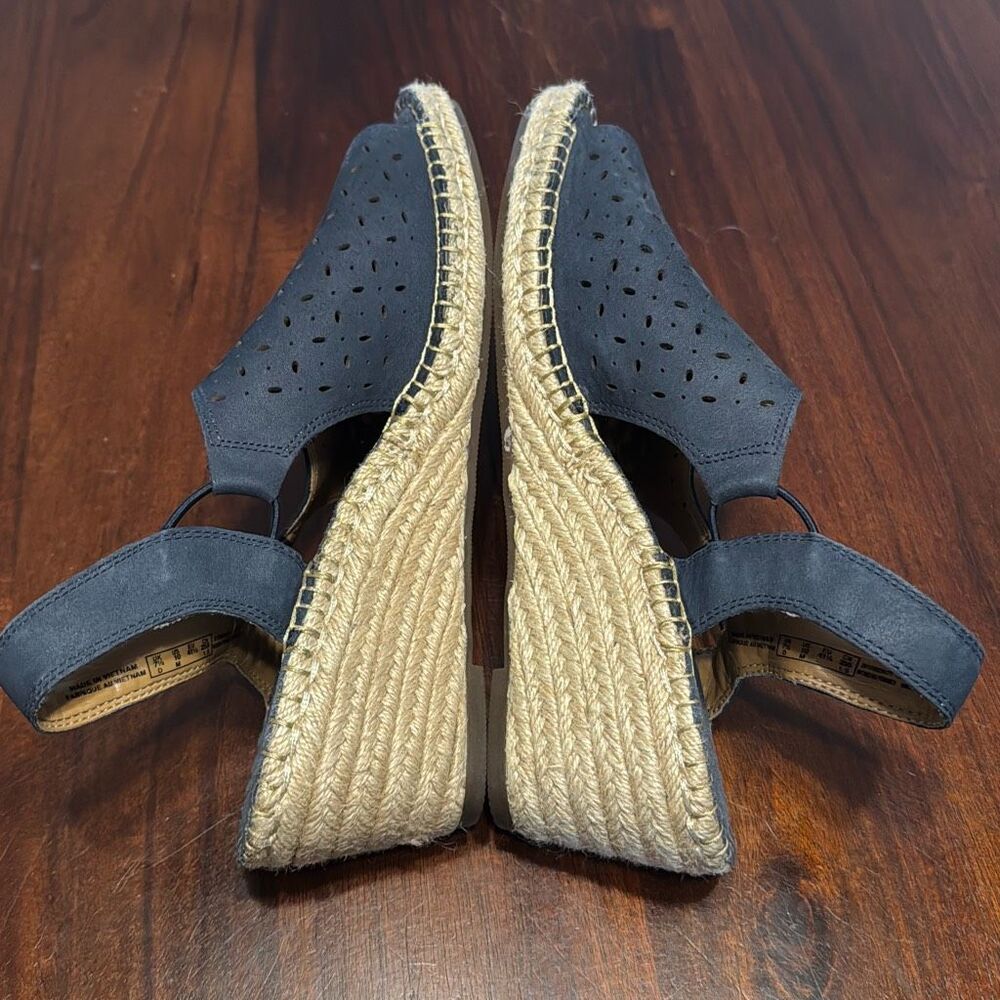 Clarks Artisan Petrina Navy Nubuck Wedges Espadri… - image 6